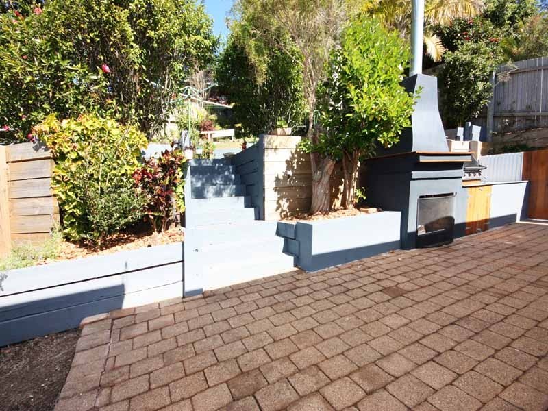 16 Oleander Avenue, Port Macquarie NSW 2444