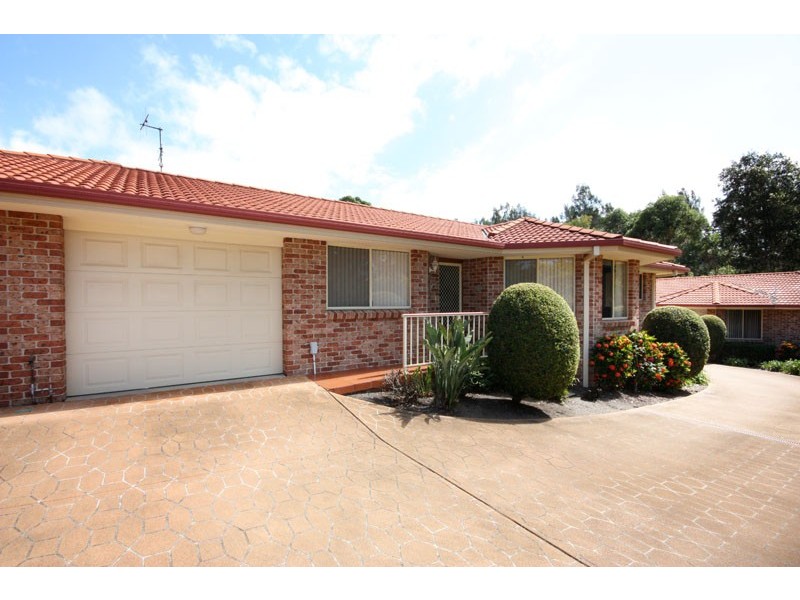 2/111 Lake Road, Port Macquarie NSW 2444