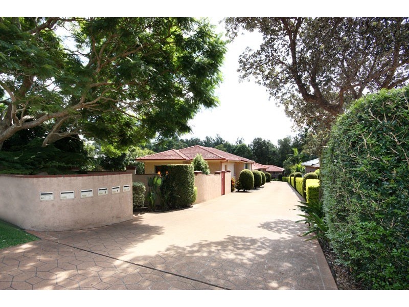 2/111 Lake Road, Port Macquarie NSW 2444