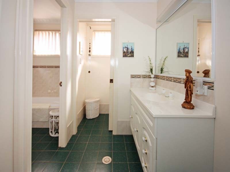 77 Burrawong Drive, Port Macquarie NSW 2444