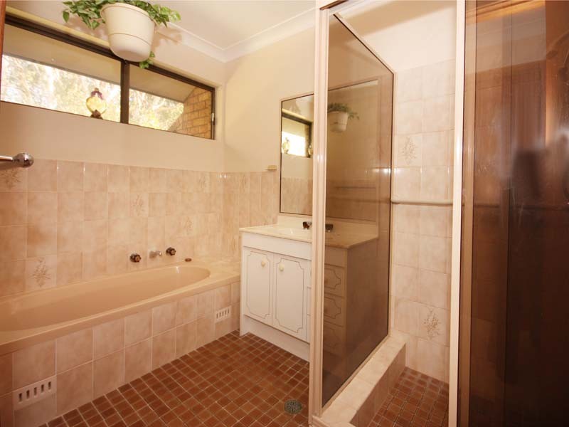 4/27 Wyandra Crescent, Port Macquarie NSW 2444