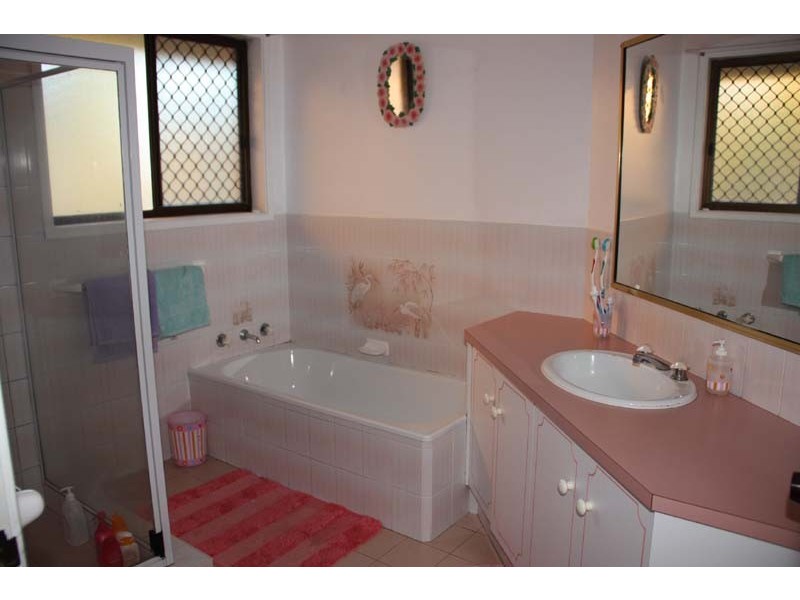 10 James Close, Port Macquarie NSW 2444