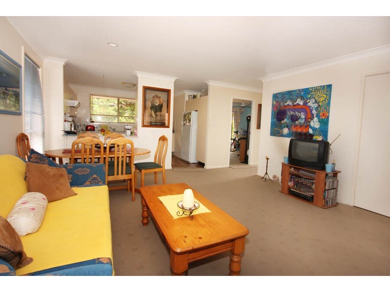 2/13 Teraglin Road, Port Macquarie NSW 2444