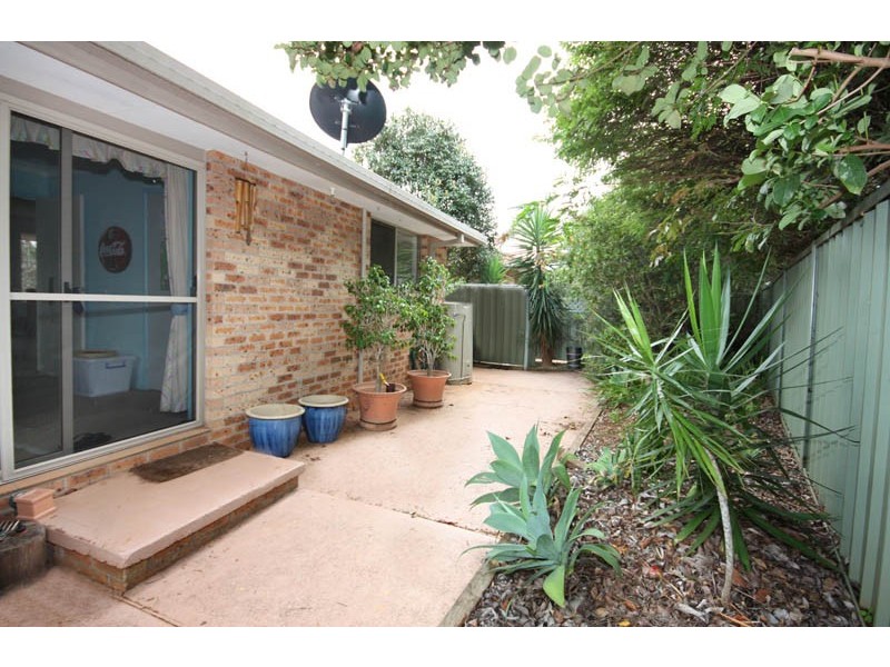 2/13 Teraglin Road, Port Macquarie NSW 2444