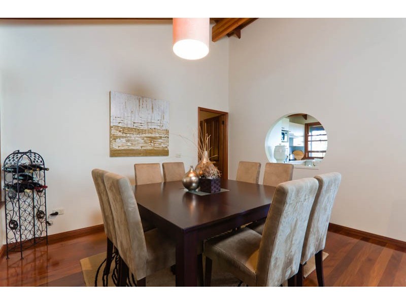 24 Mill Hill, Port Macquarie NSW 2444