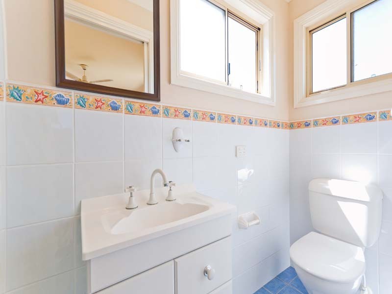 27 Livingstone Road, Port Macquarie NSW 2444