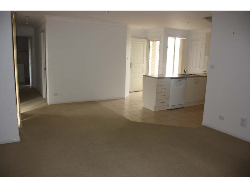 4/36 Lake Road, Port Macquarie NSW 2444
