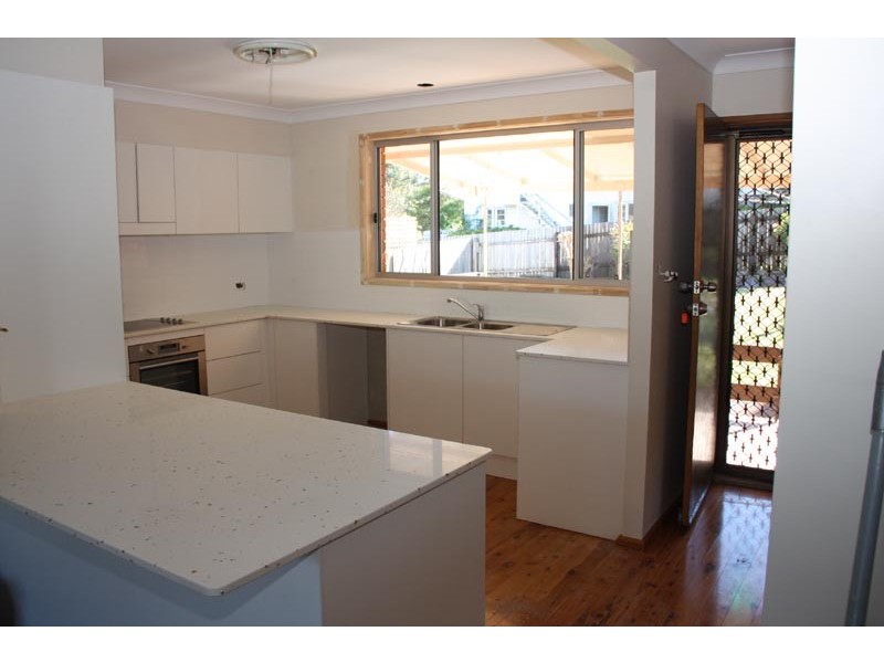 9 Wesley Avenue, Port Macquarie NSW 2444