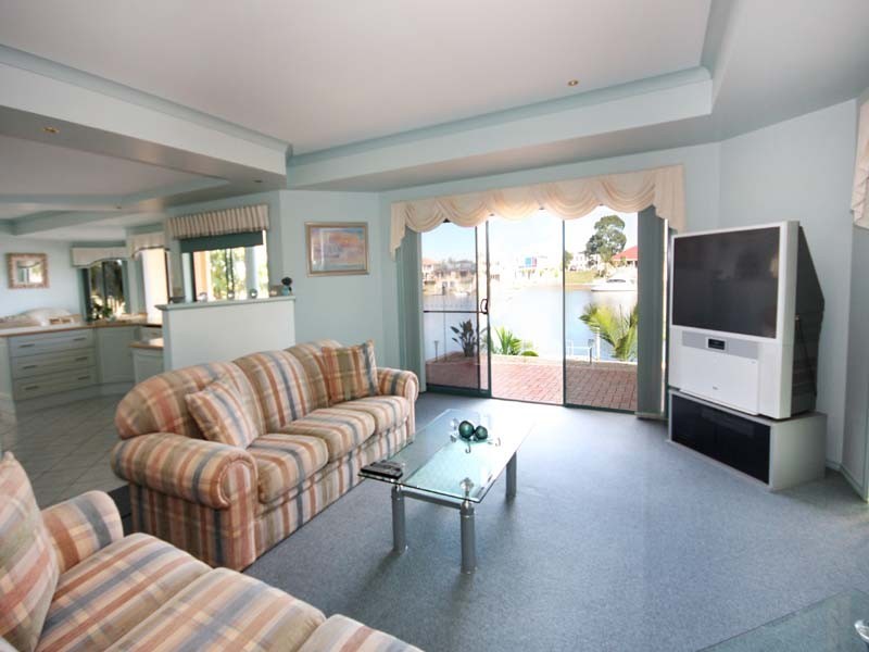 102 Riverpark Road, Port Macquarie NSW 2444