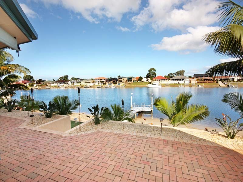 102 Riverpark Road, Port Macquarie NSW 2444