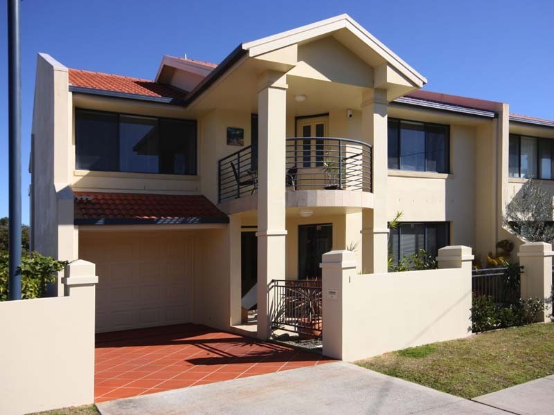 1/3   Golf Street, Port Macquarie NSW 2444