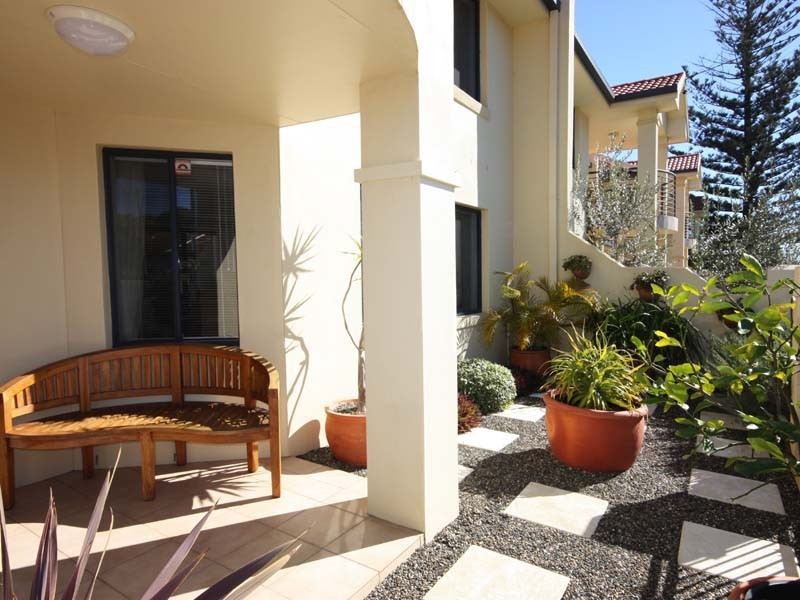1/3   Golf Street, Port Macquarie NSW 2444