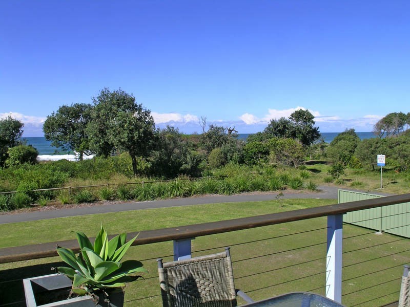 56  Chepana Street, Lake Cathie NSW 2445