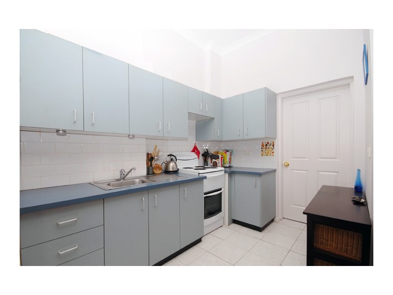 2/12  Tusculum Street, Potts Point NSW 2011