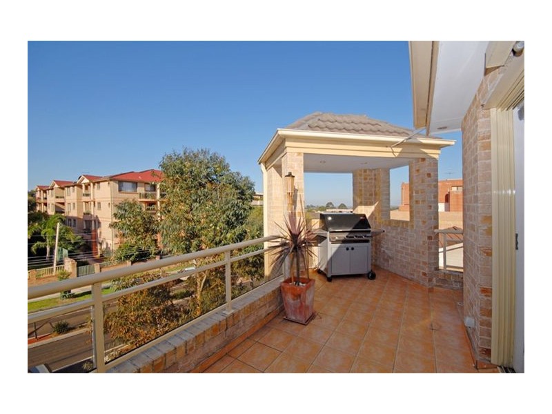 8/21-27  West Street, Hurstville NSW 2220