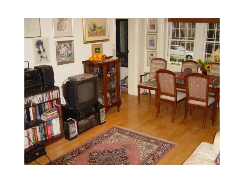 2/2B  Tusculum Street, Potts Point NSW 2011