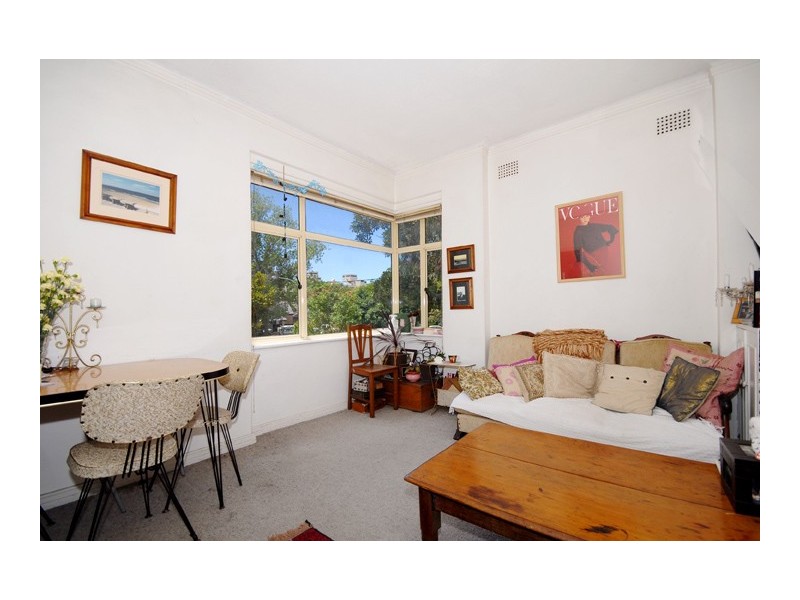 8/94  Elizabeth Bay Road, Elizabeth Bay NSW 2011