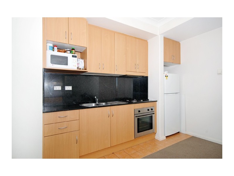 B62/6-18  Poplar Street, Surry Hills NSW 2010