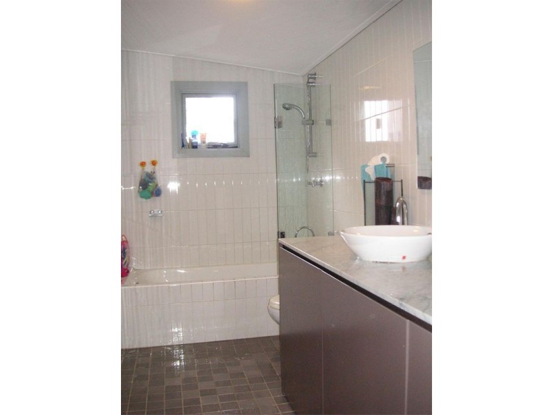 101 Gowrie St, Newtown NSW 2042