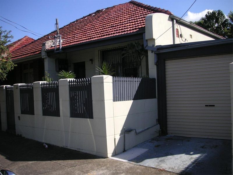 48 Silver St, Marrickville NSW 2204