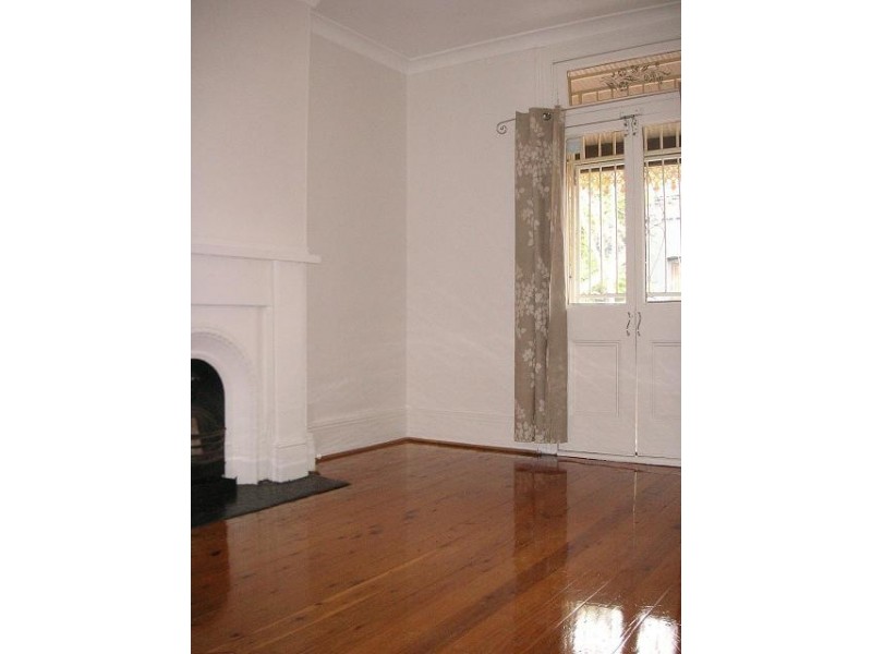 67 Boronia Street, Redfern NSW 2016
