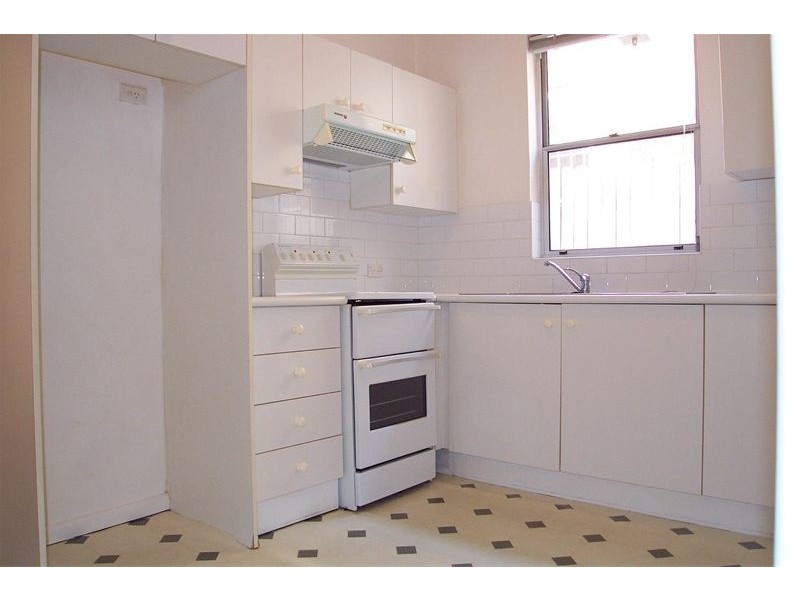 4/8  Kensington Road, Summer Hill NSW 2130