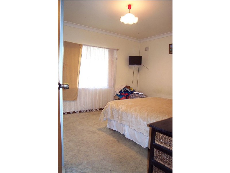 31  Trevelyan St, Botany NSW 2019