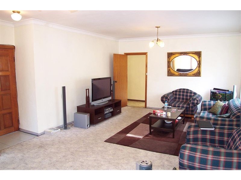 31  Trevelyan St, Botany NSW 2019