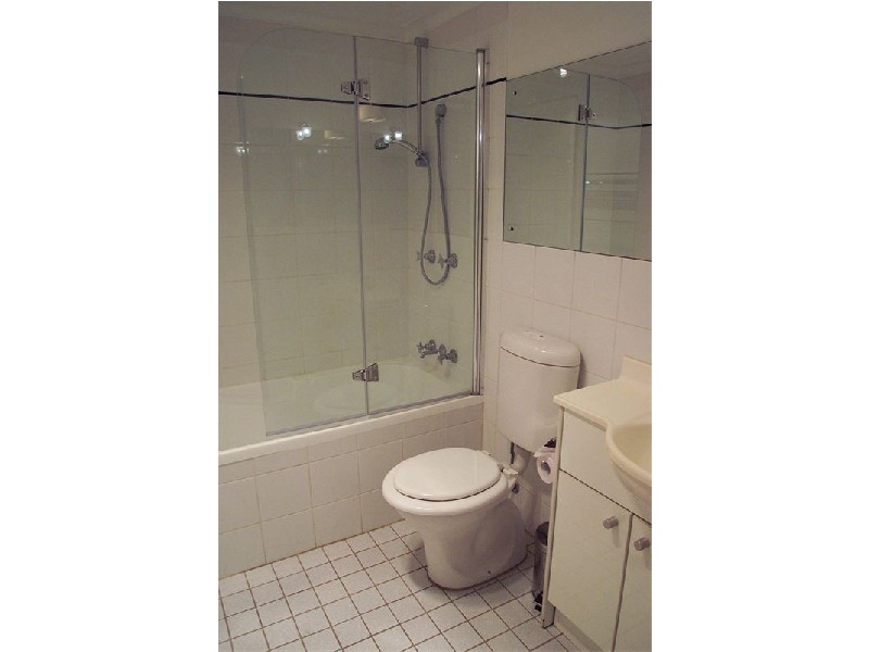 6/15A  Wilson St, Newtown NSW 2042