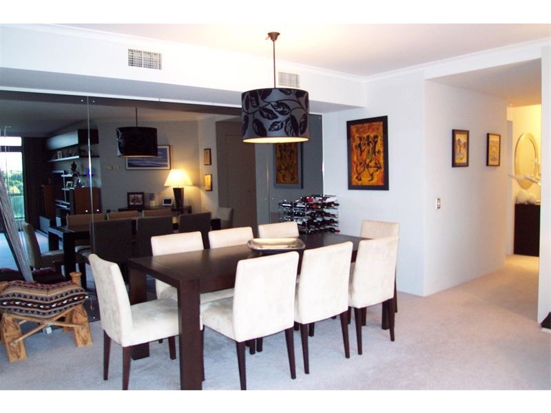 804/93   Brompton Rd, Kensington NSW 2033