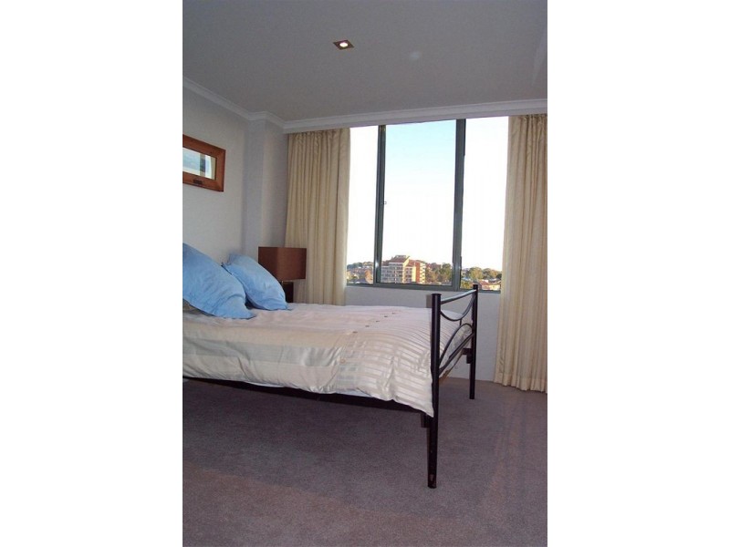 804/93   Brompton Rd, Kensington NSW 2033