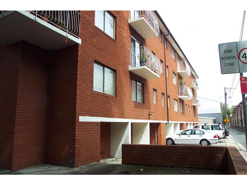 8/761  Bourke St, Redfern NSW 2016