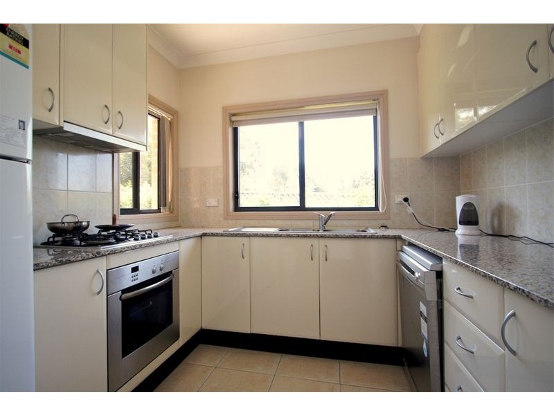 1/164B Targo Road, Girraween NSW 2145