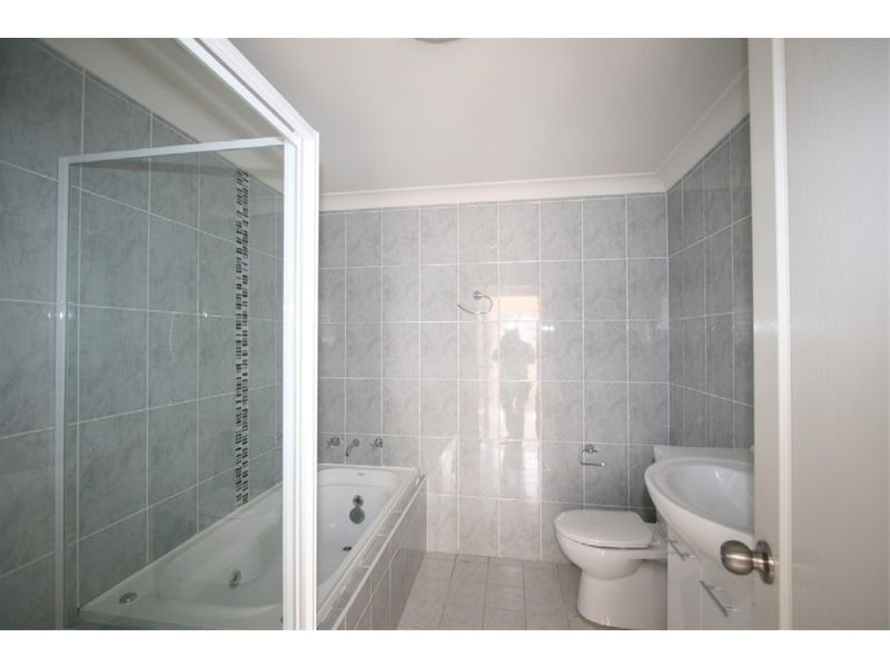 548 – 556 Woodville Road, Guildford NSW 2161