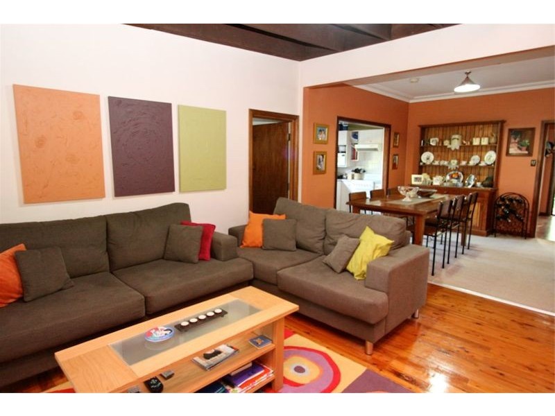 7 Bringelly Avenue, Pendle Hill NSW 2145