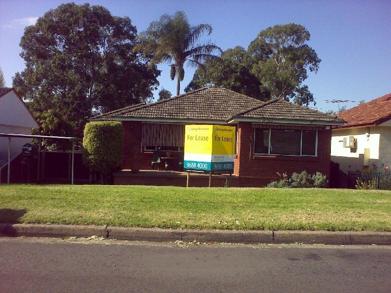 62 Bombala Street, Pendle Hill NSW 2145