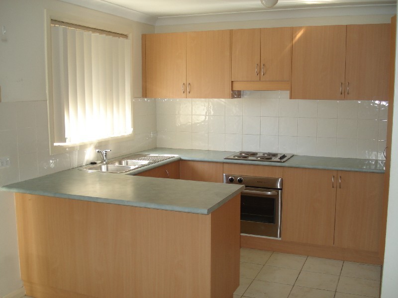 4/42b Graham Avenue, Casula NSW 2170