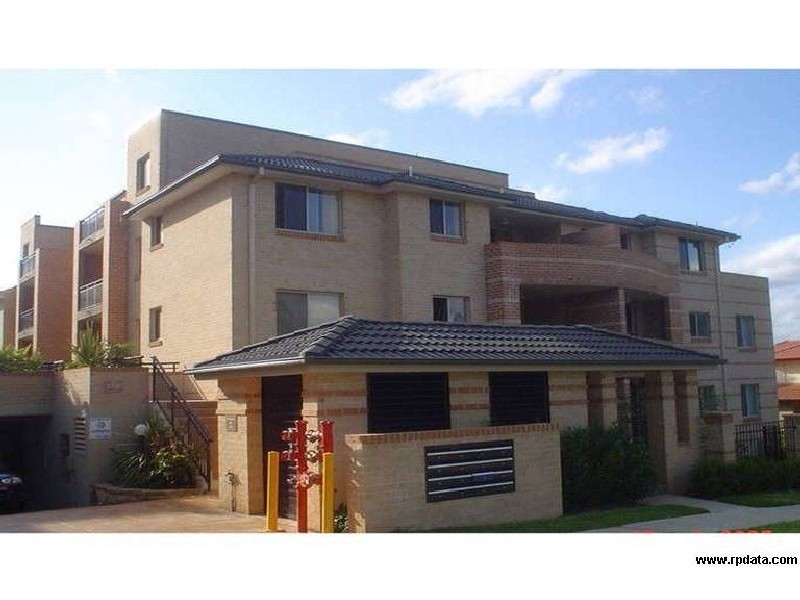 16/2a Conie Avenue, Baulkham Hills NSW 2153