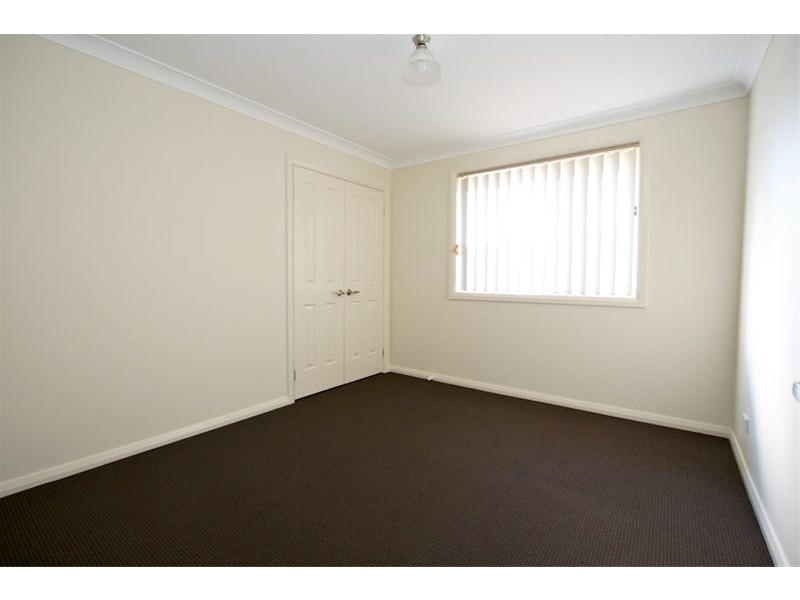 37 Wyena Road, Pendle Hill NSW 2145