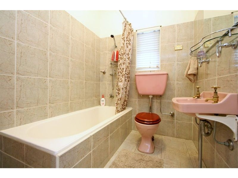 22 Emert Street, Wentworthville NSW 2145