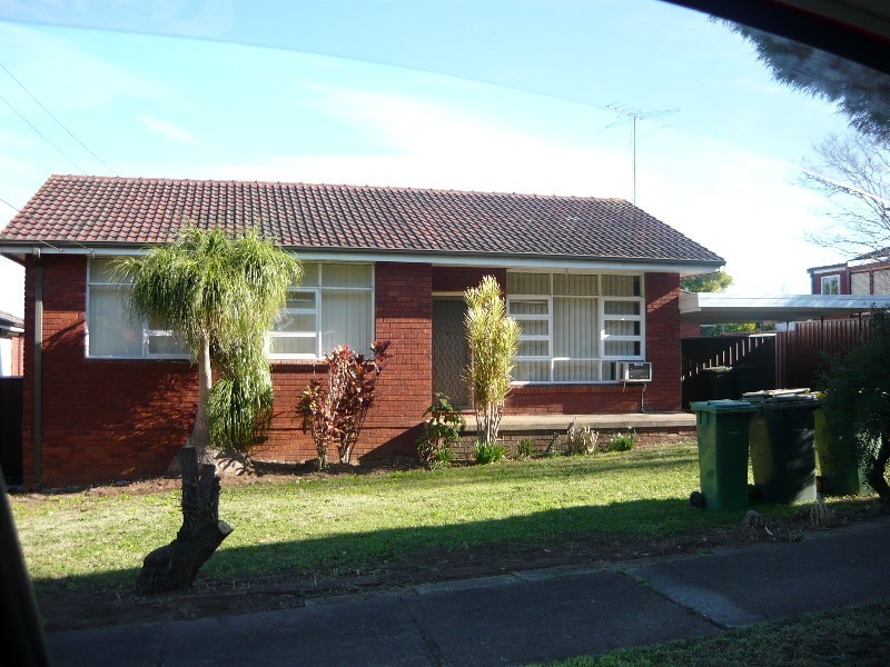 25 Harris Road, Wentworthville NSW 2145