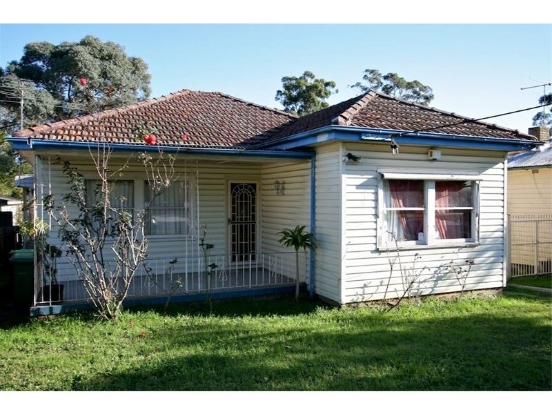 24 Lindsay Street, Wentworthville NSW 2145