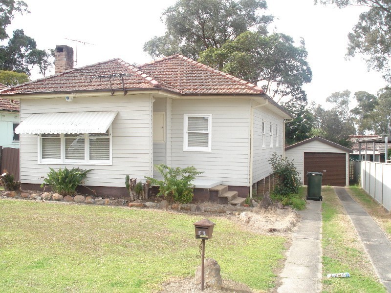 15 Jewelsford Road, Wentworthville NSW 2145