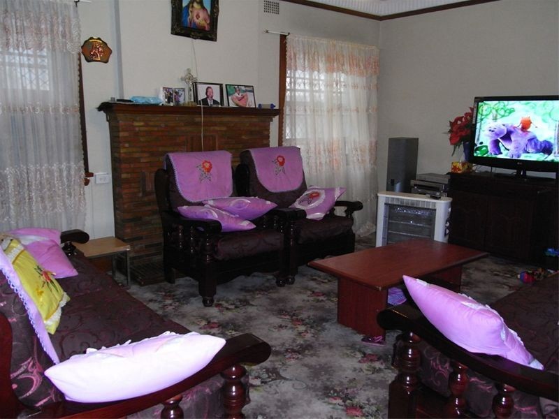 1 Ferndale Close, Constitution Hill NSW 2145