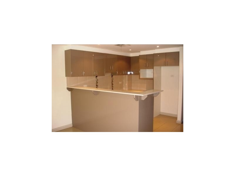 2/1-9 Eleanor, Rosehill NSW 2142