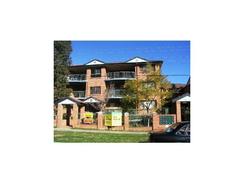 9/10 Arthur Street, Merrylands West NSW 2160