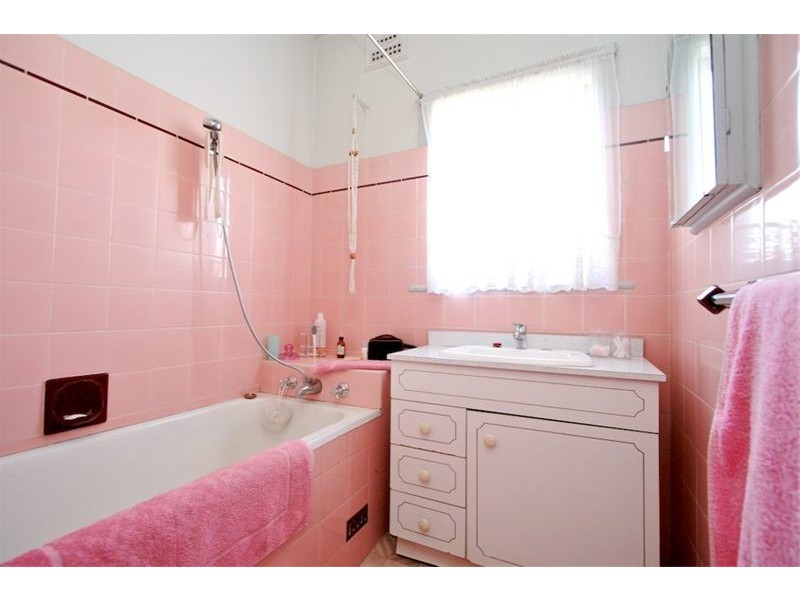 14 Windsor Road, Merrylands NSW 2160