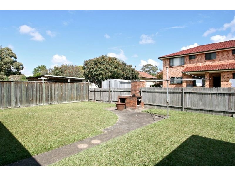 14 Windsor Road, Merrylands NSW 2160