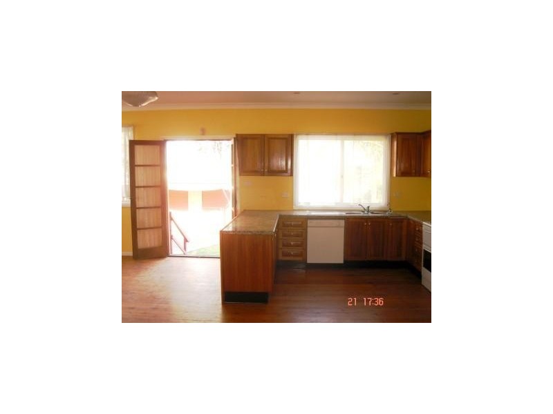 9 Rose Street, Pendle Hill NSW 2145