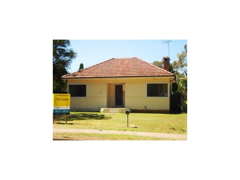 11 Junia Street, Toongabbie NSW 2146